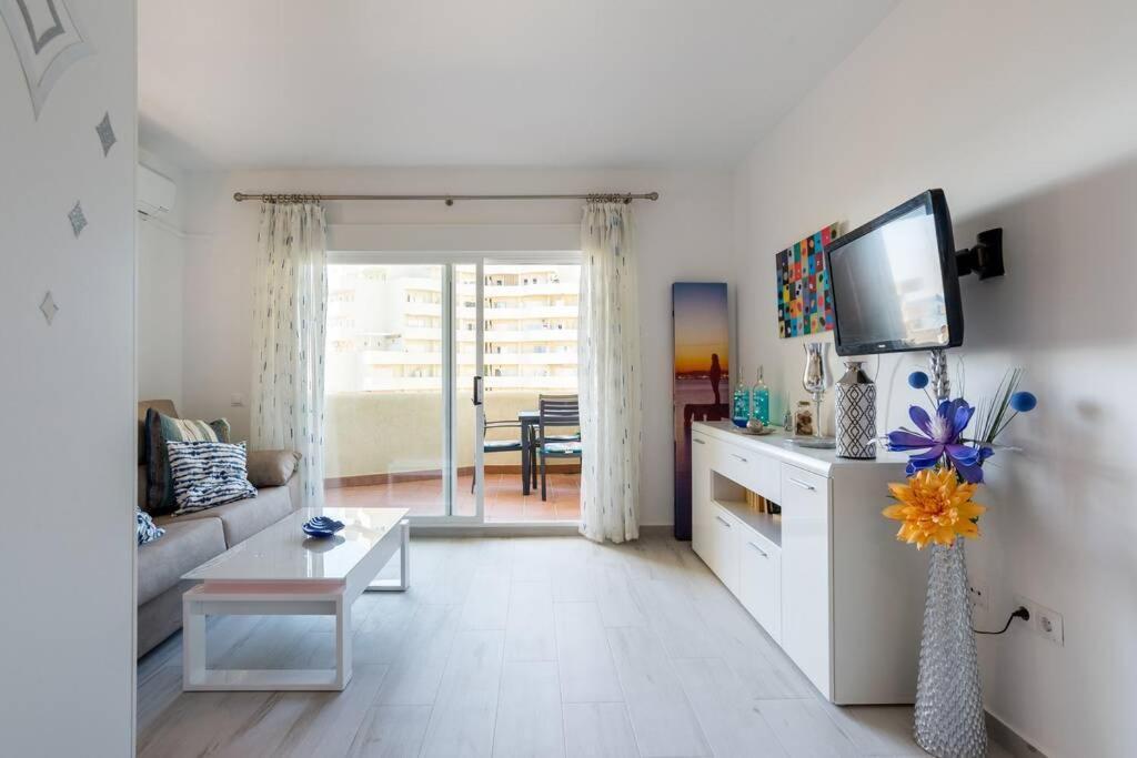 Sol Apartment - C&G Benal Beach Benalmádena Exteriör bild