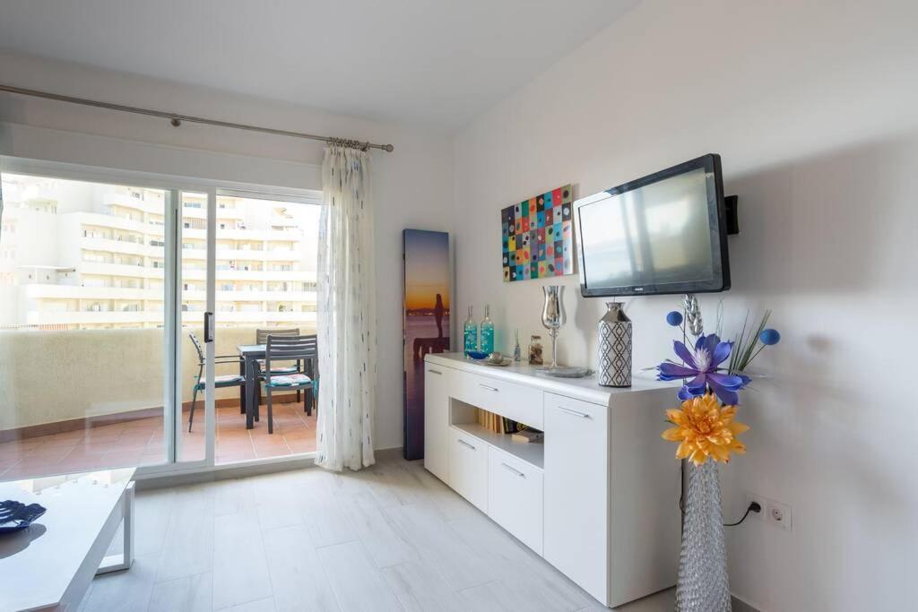 Sol Apartment - C&G Benal Beach Benalmádena Exteriör bild