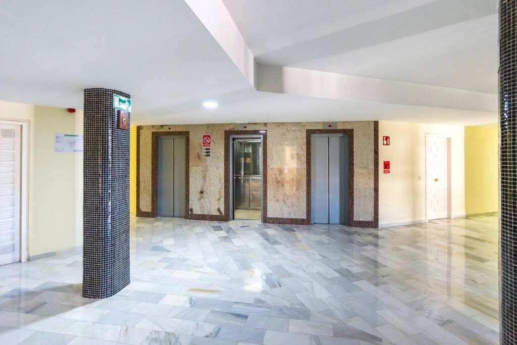 Sol Apartment - C&G Benal Beach Benalmádena Exteriör bild