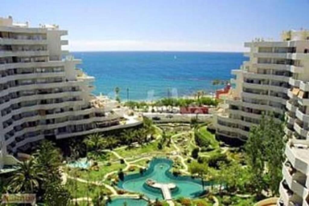 Sol Apartment - C&G Benal Beach Benalmádena Exteriör bild